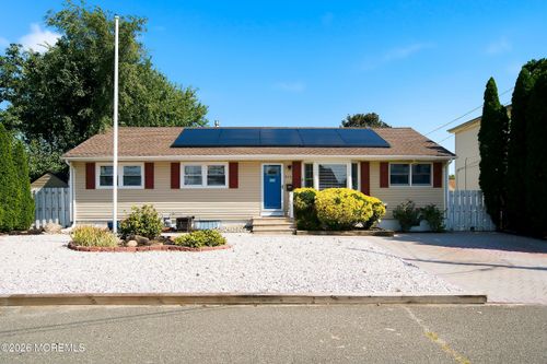 213 Lorraine Pl, Brick, NJ, 08724-3760 | Card Image