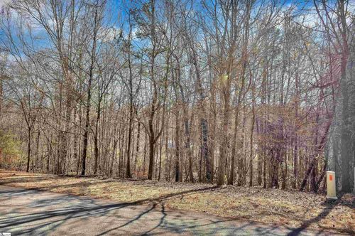 1102 Bay Dr, Fair Play, SC, 29643-2839 | Card Image