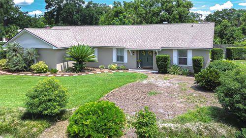 1807 Parkwood Dr, VALRICO, FL, 33594-5425 | Card Image