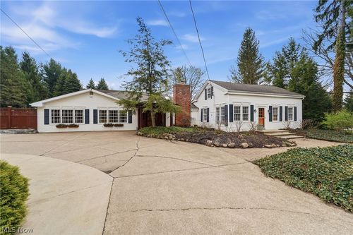 11679 Bell Rd, Newbury, OH, 44065-9581 | Card Image