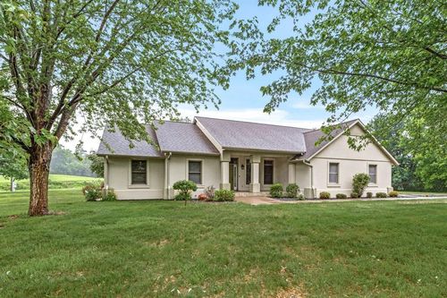 16102 120th Ave, Chippewa Falls, WI, 54729-6289 | Card Image