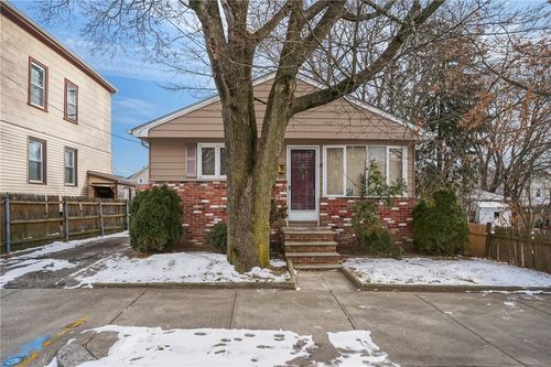 15 Job Street, Providence, RI, 02904 | Card Image