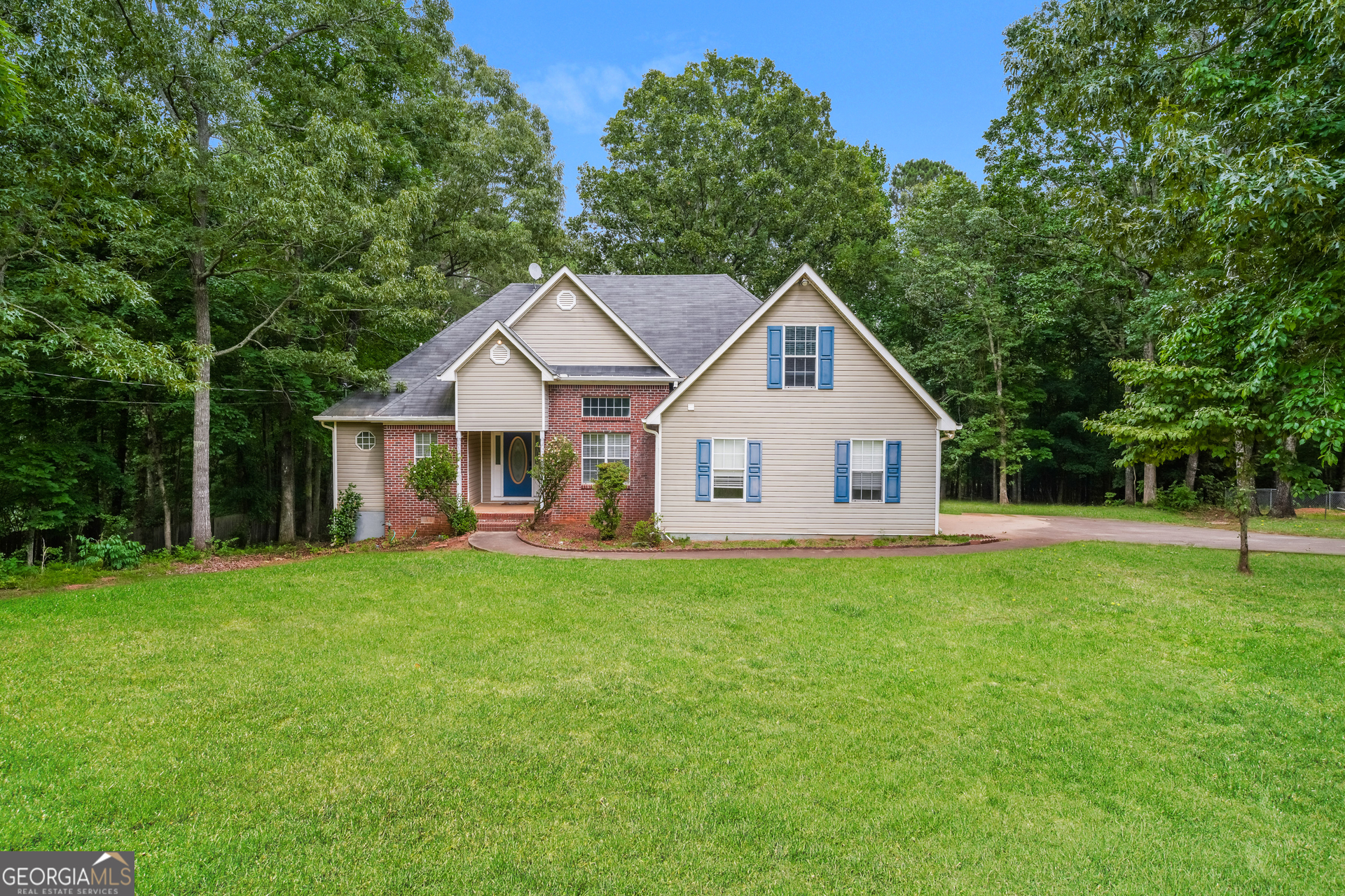 River Point Dr, Mcdonough, GA 30252