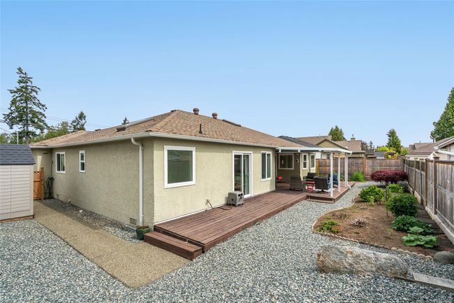 800 Mulholland Dr, House other with 3 bedrooms, 2 bathrooms and 2 parking in Parksville BC | Image 40