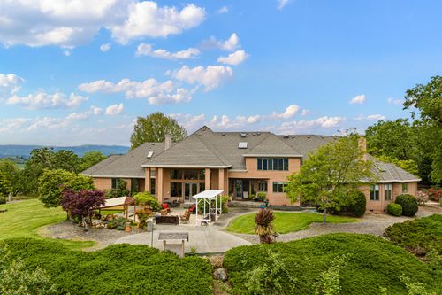 375 Bella Hills Lane, Roseburg, OR, 97471 | Card Image