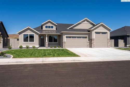 311 Ascend Ave, Richland, WA, 99352-5617 | Card Image