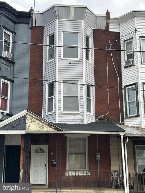 1219 N 60th St, Philadelphia, PA, 19151-4413 | Card Image