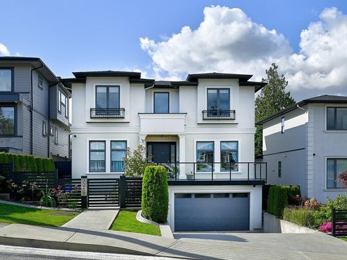 7268 Pandora St, Burnaby, BC, V5A1B9 | Card Image