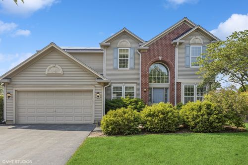 4 Boxelder Ct, Bolingbrook, IL, 60490-2025 | Card Image