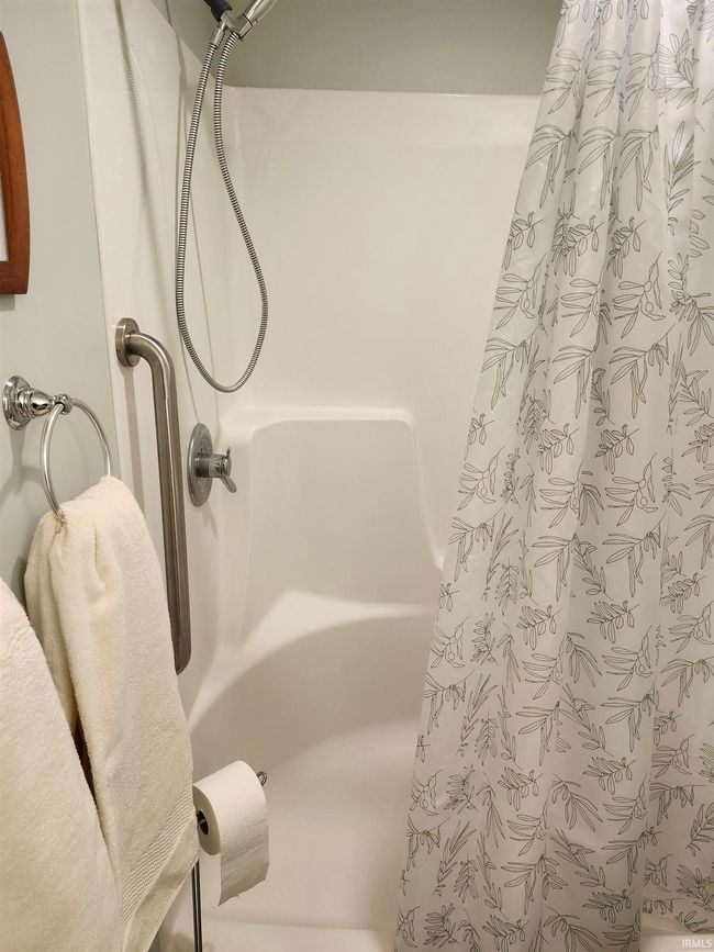 2nd full bath/shower.... | Image 24