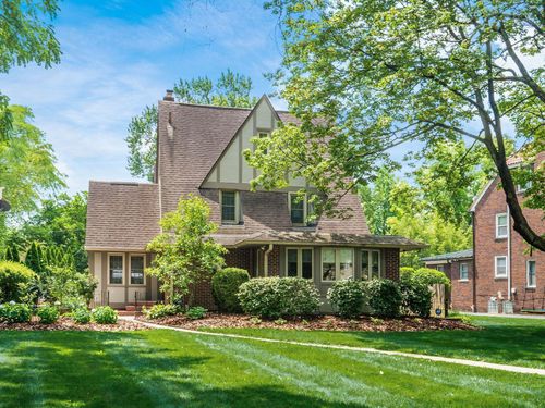 2629 E Broad St, Bexley, OH, 43209-1861 | Card Image