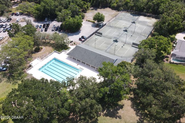 close-up on pool, tennis courts | Image 52