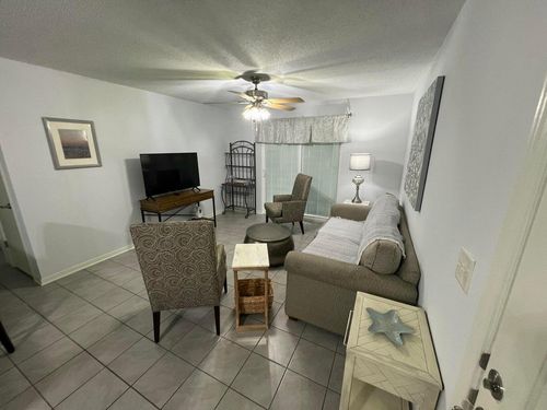 unit-1600m-2011 N Highway 17, Mount Pleasant, SC, 29466-6832 | Card Image