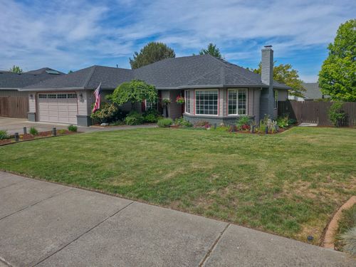 5625 Cherry Ln, Medford, OR, 97504-9280 | Card Image