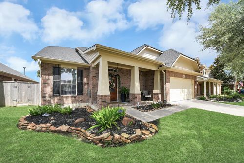 11519 Columbia Pines Ln, Cypress, TX, 77433-1648 | Card Image
