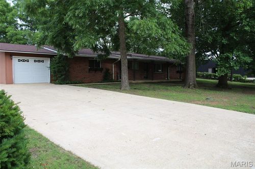 13 Green Meadows Dr, Doniphan, MO, 63935-1125 | Card Image