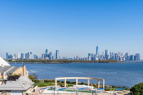 apt-43-109 Shearwater Ct E, Jersey City, NJ, 07305-5405 | Card Image