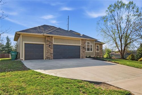3141 N 123rd Ter, Kansas City, KS, 66109-4537 | Card Image