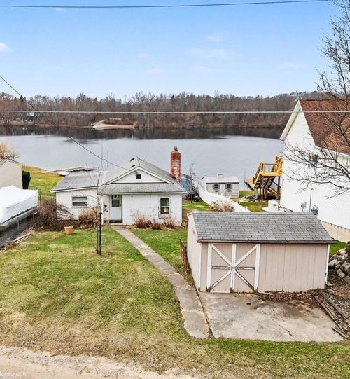 5990 Anglers Dr, Ortonville, MI, 48462-9507 | Card Image