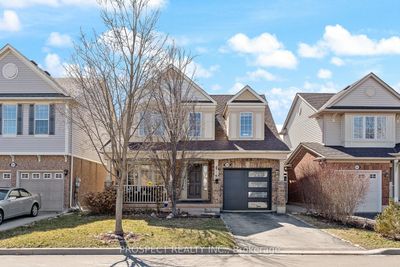 900 Mcneil Dr, House other with 4 bedrooms, 3 bathrooms and 3 parking in Milton ON | Image 2