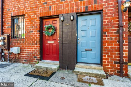 2606 Parrish St, PHILADELPHIA, PA, 19130-1815 | Card Image