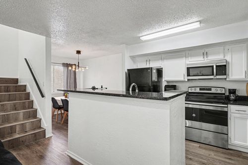 e203-2304 Balsam Dr, Arlington, TX, 76006-5919 | Card Image