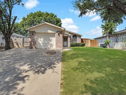 5920 Heatherglen Ter, Fort Worth, TX, 76179-3770 | Card Image