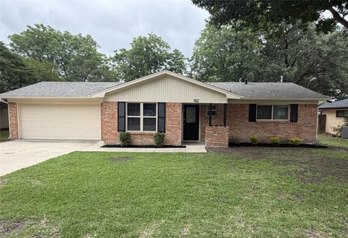 102 Cherokee Ct, Waxahachie, TX, 75165-1403 | Card Image