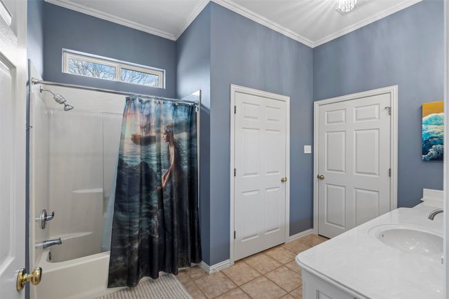 9825 Bringier Ct, House other with 4 bedrooms, 4 bathrooms and null parking in Granbury TX | Image 19