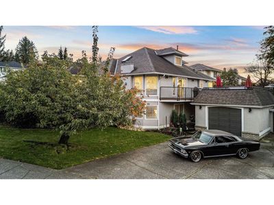 34953 Orion Pl, House other with 4 bedrooms, 5 bathrooms and 6 parking in Abbotsford BC | Image 3