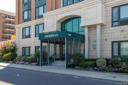 apt-2g-260 W Broadway, Long Beach, NY, 11561-3903 | Card Image