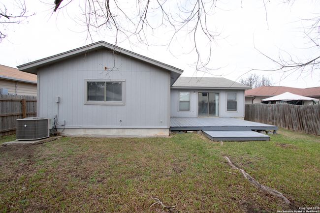 8322 Pine Meadow Dr, House other with 3 bedrooms, 2 bathrooms and null parking in Converse TX | Image 17