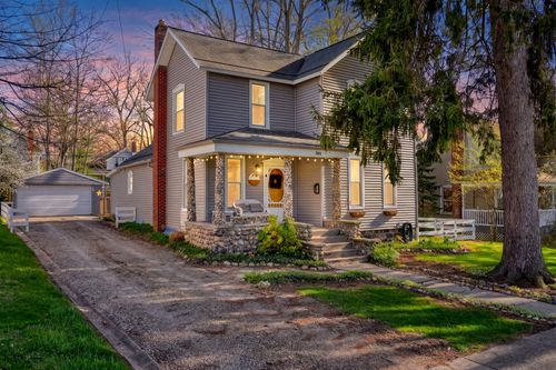 303 W Middle St, Chelsea, MI, 48118-1505 | Card Image