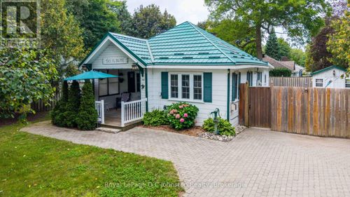 736 Shantz Street, Saugeen Shores, ON, N0H2C0 | Card Image