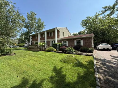 26 Birchdale Ln, Port Washington, NY, 11050-4502 | Card Image
