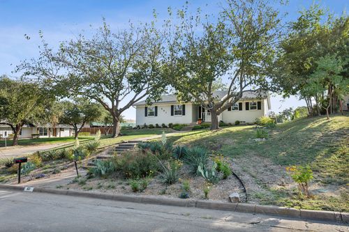 501 Rogers Way, Rockwall, TX, 75087-3513 | Card Image