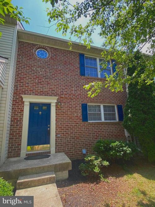 72 Mabel Ln, MARTINSBURG, WV, 25404-7747 | Card Image