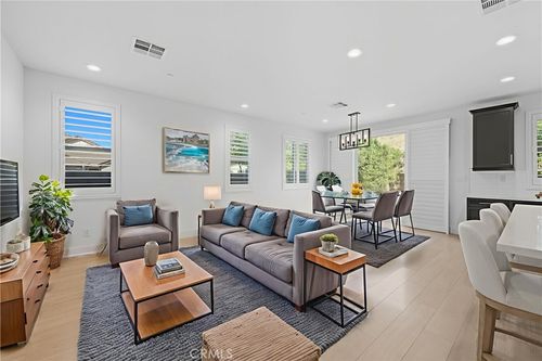 11702 Glenridge Rd, Corona, CA, 92883-0895 | Card Image