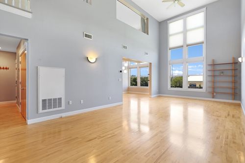 unit-5-23 Park St, Somerville, MA, 02143-3273 | Card Image