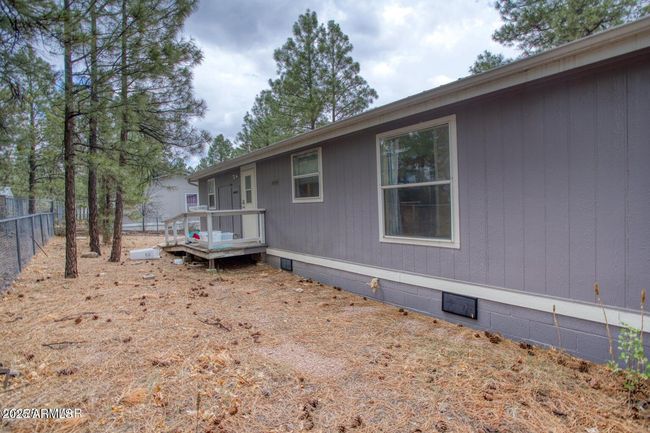 241 Timber Ridge Loop, House other with 3 bedrooms, 2 bathrooms and null parking in Show Low AZ | Image 24