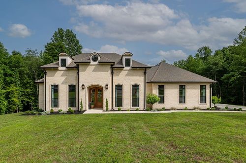 755 Cotton Ln, Leoma, TN, 38468-5213 | Card Image