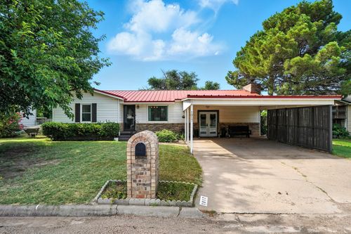 1017 Nw 2nd St, Hamlin, TX, 79520-2803 | Card Image