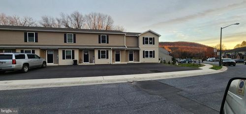 52 Petersburg Ln, DUNCANNON, PA, 17020-1919 | Card Image