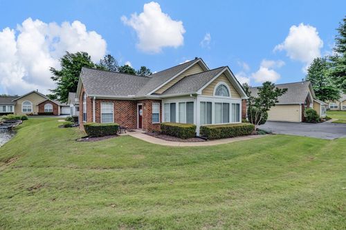 49-1753 Appling Oaks Cir, Cordova, TN, 38016-4952 | Card Image