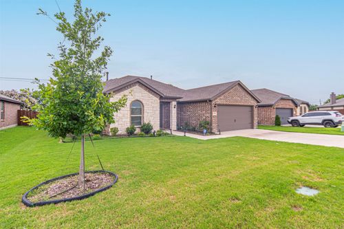1338 Winding Hollow Dr, Grand Prairie, TX, 75052-6916 | Card Image
