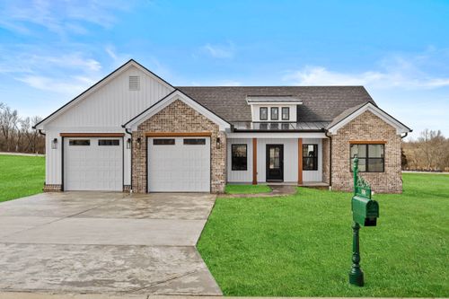 106 Bill Silvey Rd, Danville, KY, 40422-8369 | Card Image