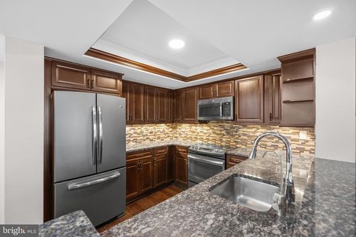 701-1275 25th St Nw, WASHINGTON, DC, 20037-1143 | Card Image