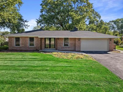 9130 N Port Washington Road, House other with 3 bedrooms, 2 bathrooms and null parking in BAYSIDE WI | Image 1