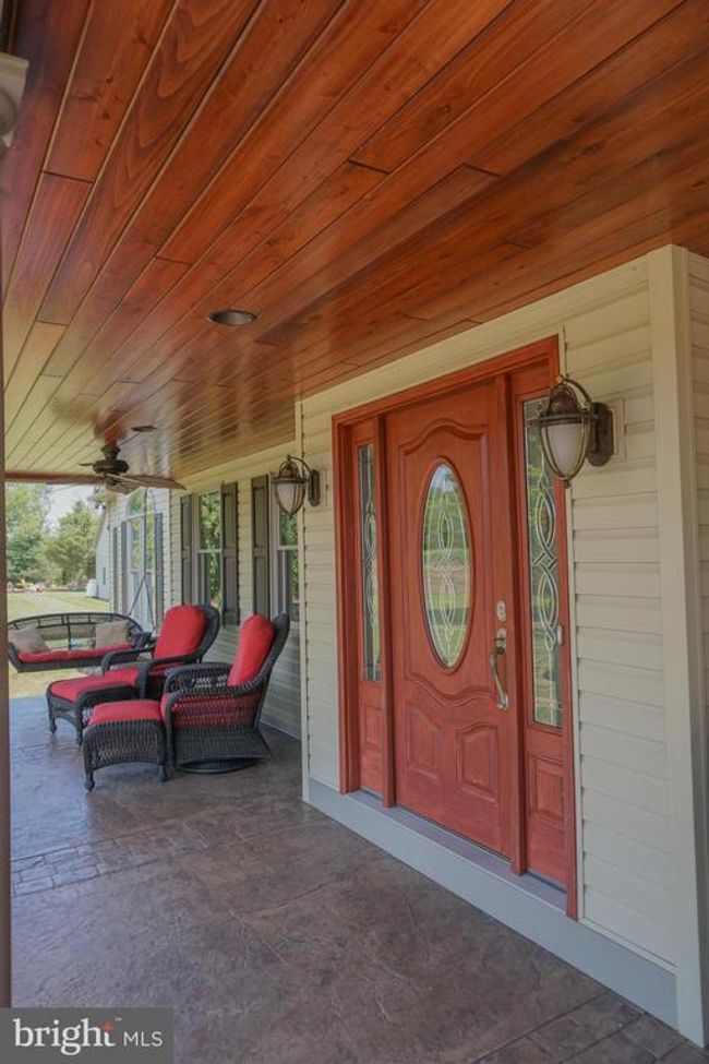 6861 Pleasantview Dr, House other with 4 bedrooms, 4 bathrooms and null parking in THOMASVILLE PA | Image 21