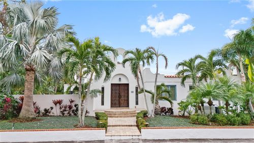 220 14th Ave Ne, St Petersburg, FL, 33701-1216 | Card Image